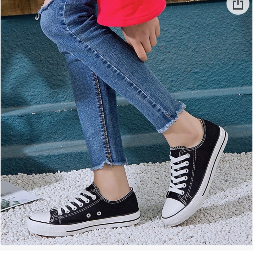 Women sneakers